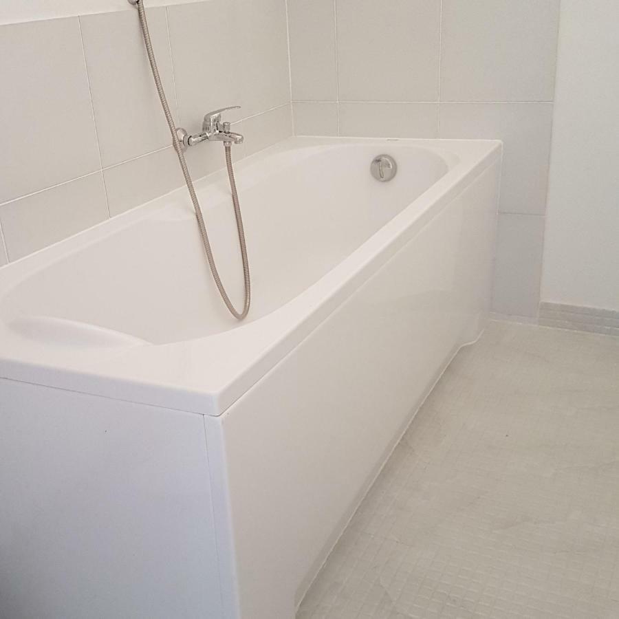 Boleslaviaapartments - Apartament Antonella Boleslawiec  Extérieur photo